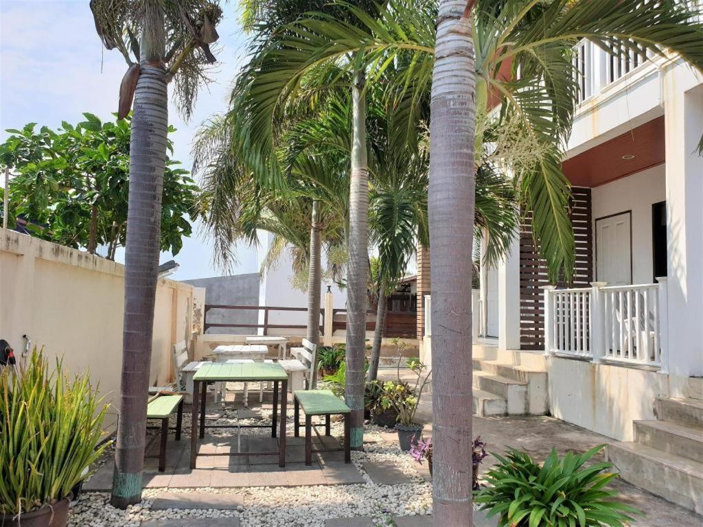 Sea Beach Koh Larn 2 Hotel Екстериор снимка