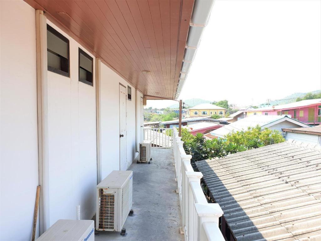 Sea Beach Koh Larn 2 Hotel Екстериор снимка