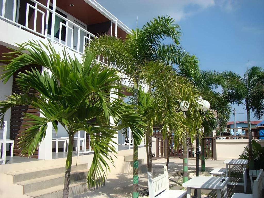 Sea Beach Koh Larn 2 Hotel Екстериор снимка