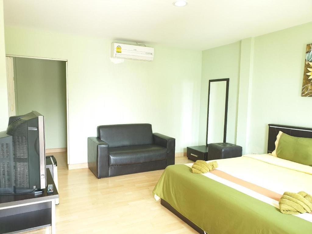 Sea Beach Koh Larn 2 Hotel Екстериор снимка