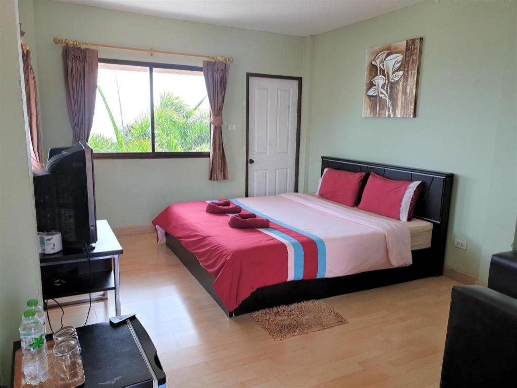 Sea Beach Koh Larn 2 Hotel Екстериор снимка
